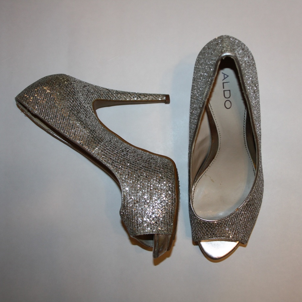Open Toe Pumps